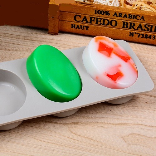 4 cavities silicone oval shape soap mold