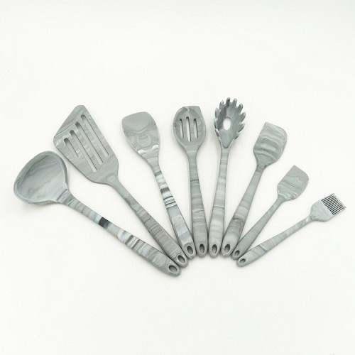 Custom silicone utensil with marble effect 