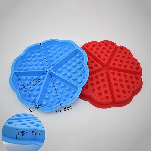 Heart shape silicone waffle baking mould