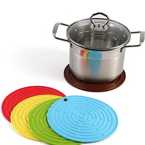 Heat resistant silicone dinner dish plate mat