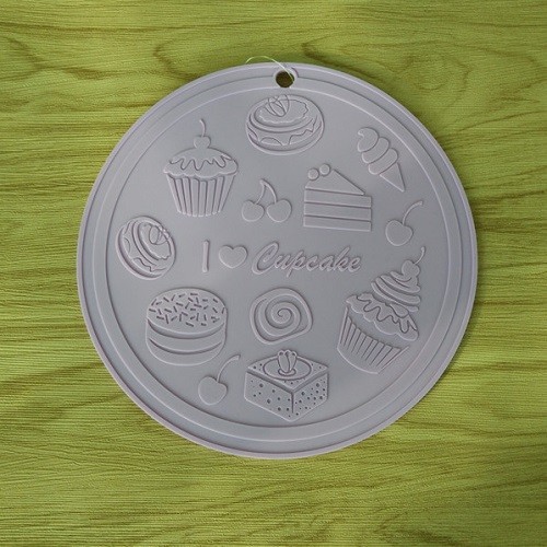 Heat resistant silicone pot mat