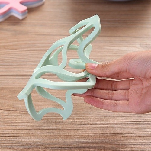 Leaf design silicone trivet mat pot holder
