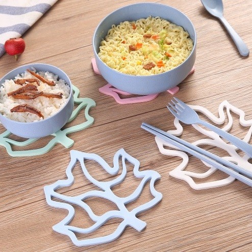 Leaf design silicone trivet mat pot holder