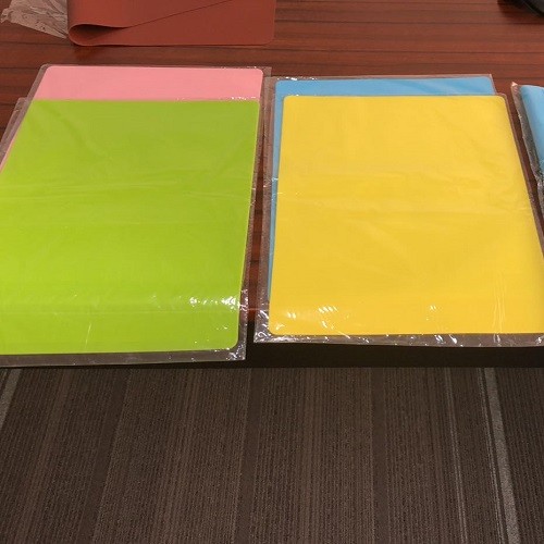 Non-slip kitchen square table dining mat silicone placemat
