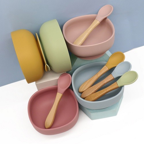 Silicone suction bowl with spoon set for baby kids