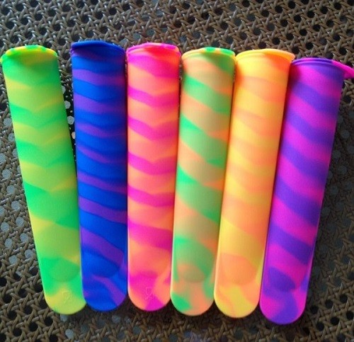 Silicone ice pop molds