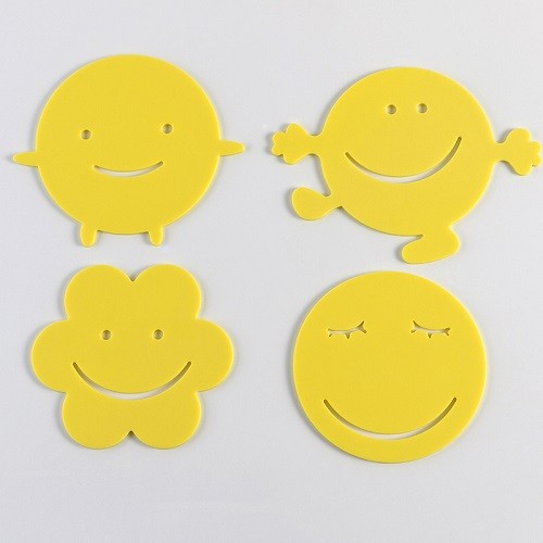 Custom logo advertising silicone cartoon smile face coffee cup coaster