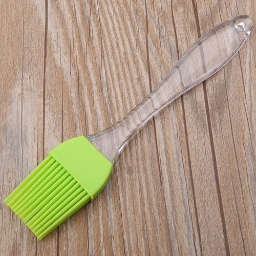 Silicone oil brush with plastic handle