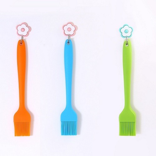 Silicone oil brush 