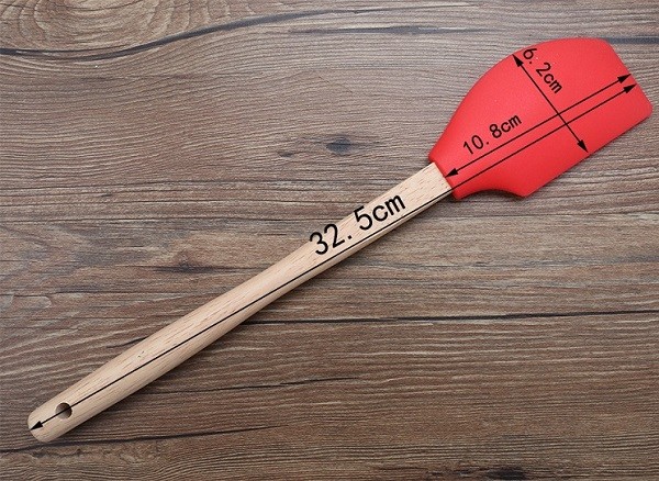 Silicone spatula with beech wood handle