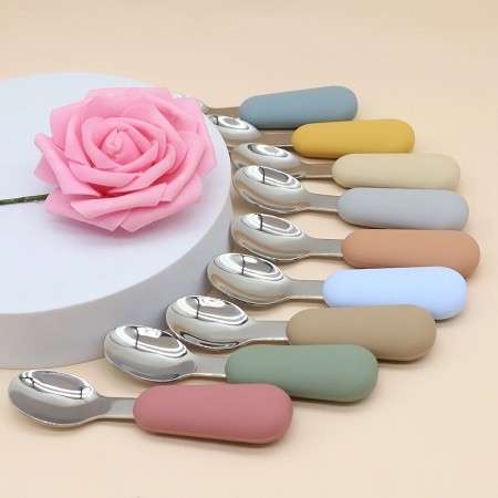 Spoon and fork set for toddlers